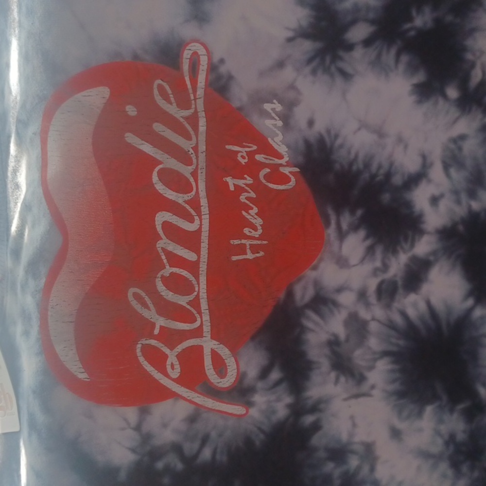 Child L. "BLONDIE" l/s shirt.